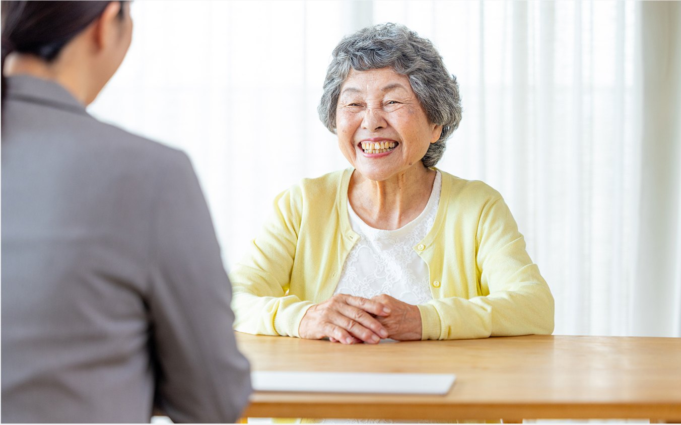 お客様との売却相談の様子